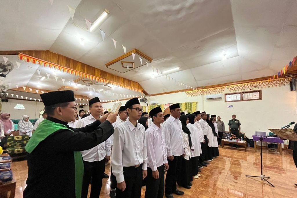 KPU Pasaman Barat tekankan netralitas PPK saat Pilkada&nbsp;2024