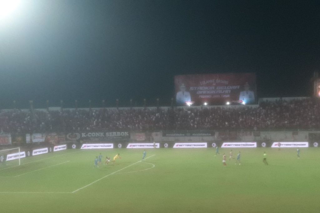 Persib Bandung sudahi penantian 10 tahun untuk juarai Liga 1&nbsp;Indonesia