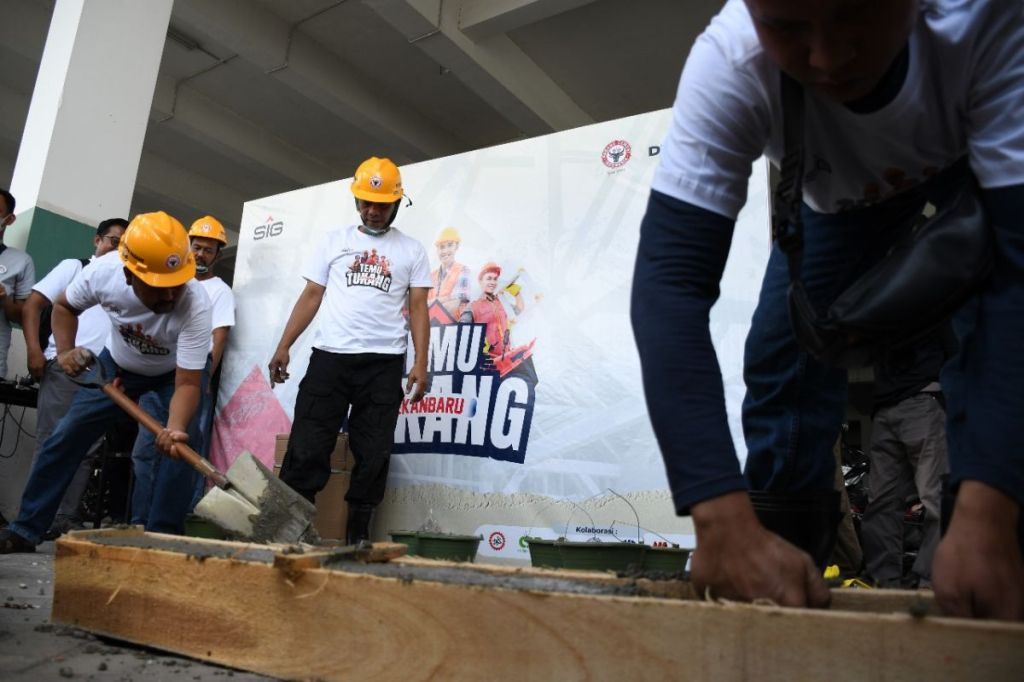 Temu ramah pekerja bangunan Semen Padang dan SIG Group disambut&nbsp;antusias