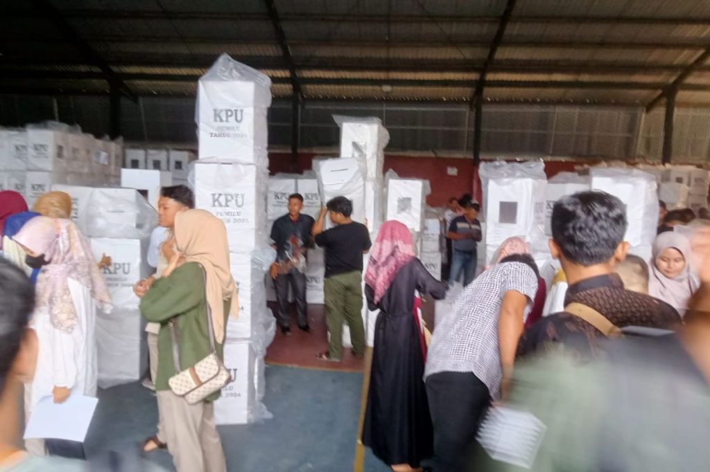 KPU Pasaman Barat “packing” logistik pemungutan suara ulang&nbsp;DPD