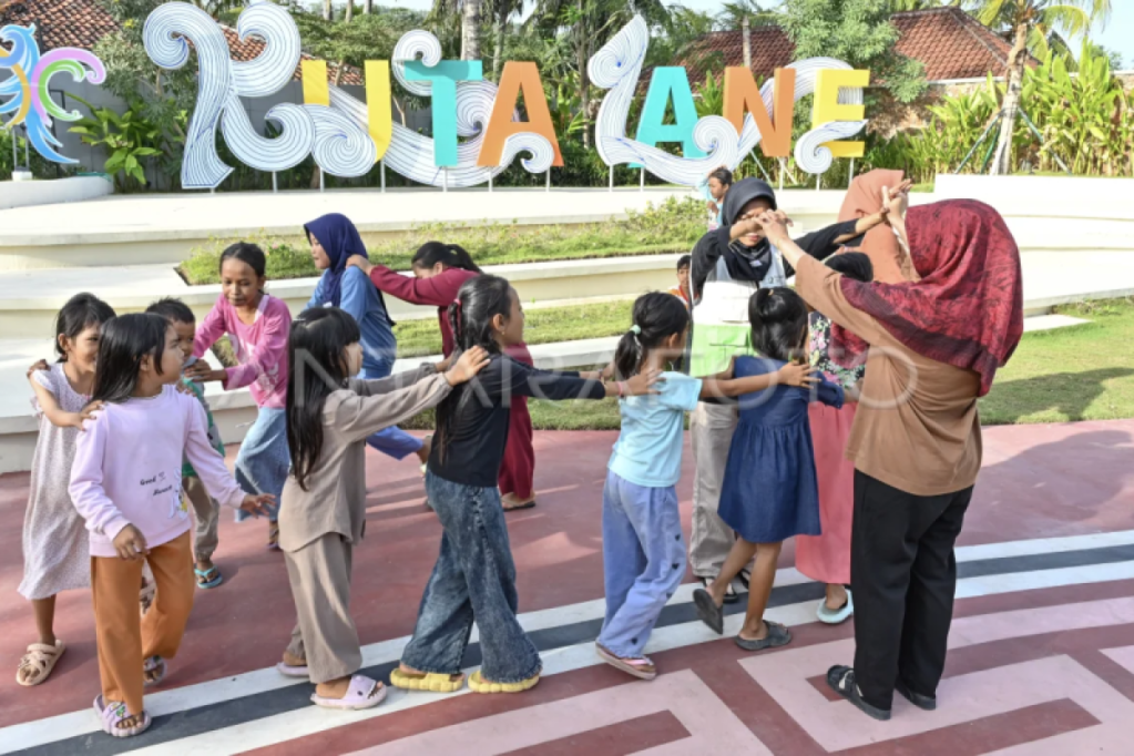 Belajar dan berlibur di rumah belajar anak&nbsp;Mandalika