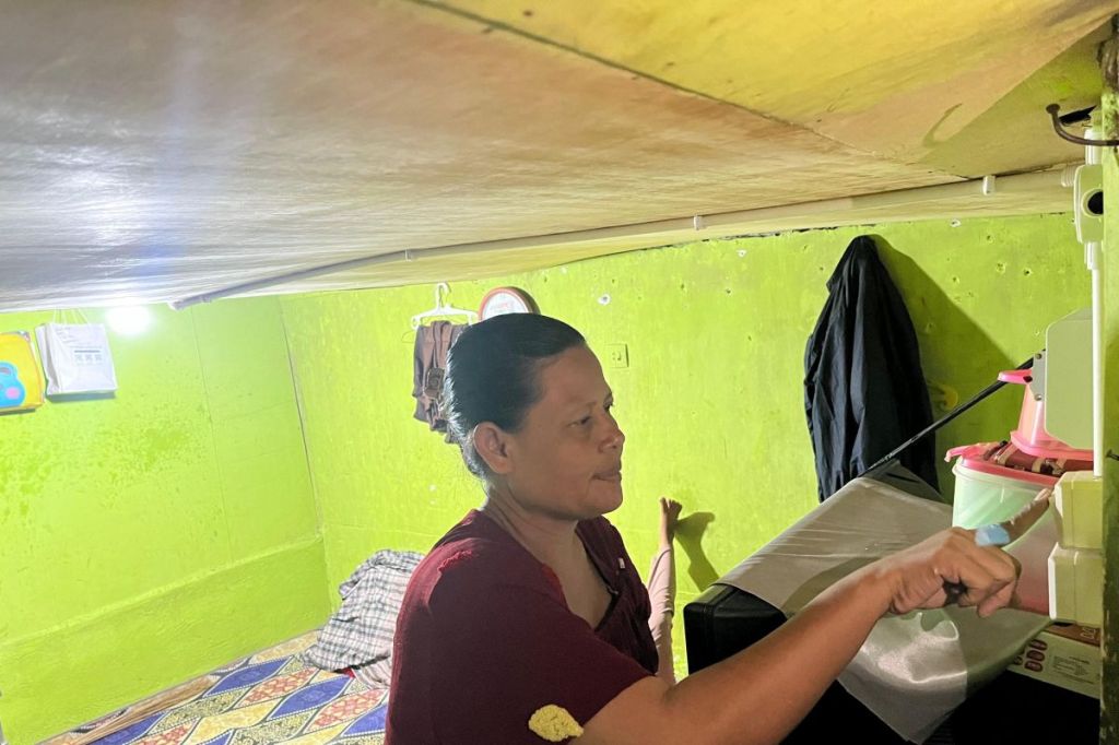 Rayakan HUT RI Ke-79, donasi pegawai PLN nyalakan 7.357 listrik gratis bagi keluarga kurang&nbsp;mampu