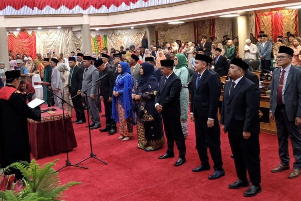 Sah! anggota DPRD Padang Panjang 2024-2029 dilantik dan ucapkan&nbsp;sumpah/janji