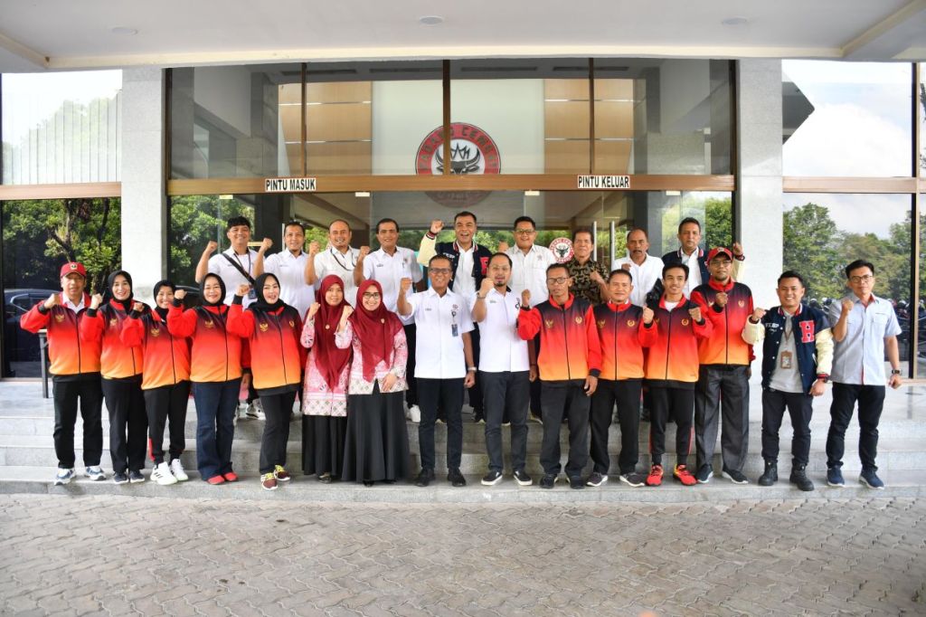 Dilepas Dirut, 14 Atlet binaan PT Semen Padang siap berlaga di PON XXI&nbsp;Aceh-Sumut