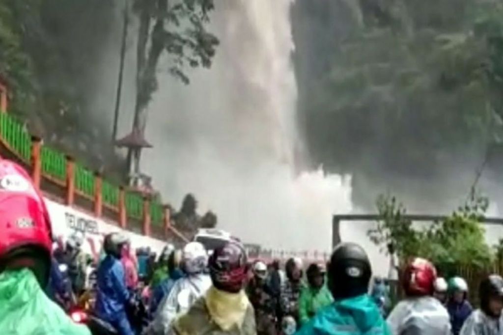 Waspada berlibur di obyek wisata&nbsp;pemandian